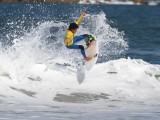 Carlos Reinaud, Mormaii Pro Junior 2012, praia da Vila, Imbituba (SC). Foto- James Thisted _ Mormaii