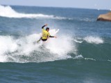 Kadu Medeiros, Mormaii Pro Junior 2012, praia da Vila, Imbituba (SC). Foto- James Thisted _ Mormaii